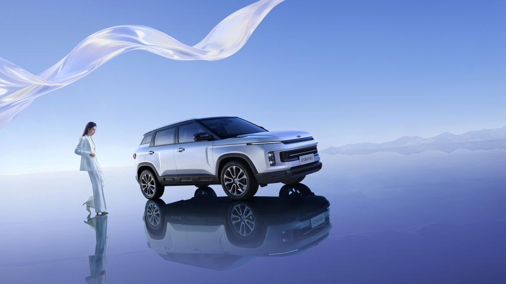 GEELY LAUNCHES 2026 ICON CHOCOLATE: URBAN STYLE MEETS SMART TECH FROM USD $11,000