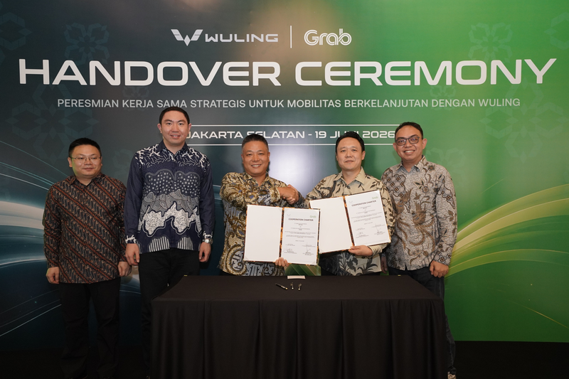 Wuling Grab Strategic Partnership Signing